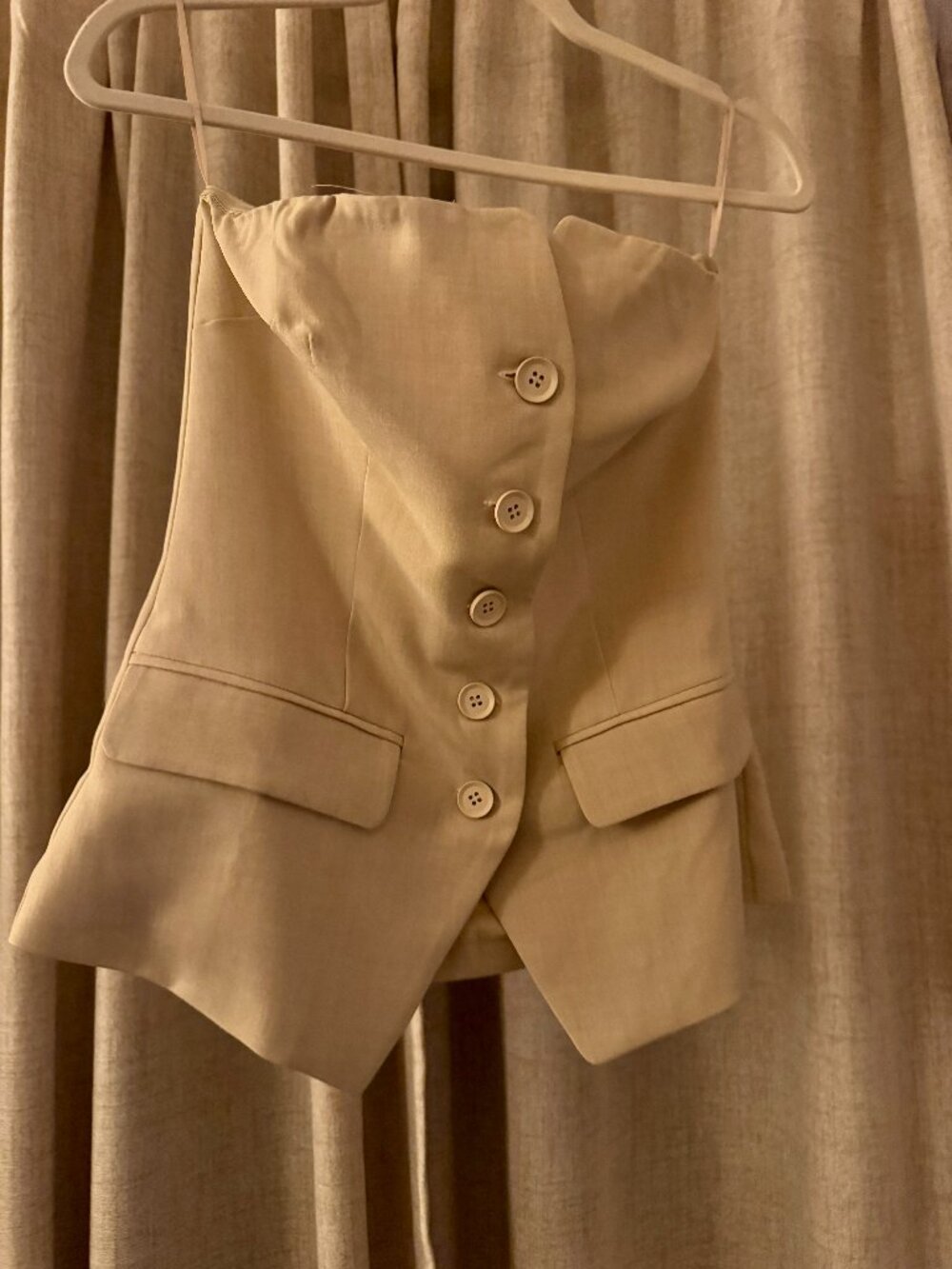 Emory Park Small Beige Sleeveless Vest Top